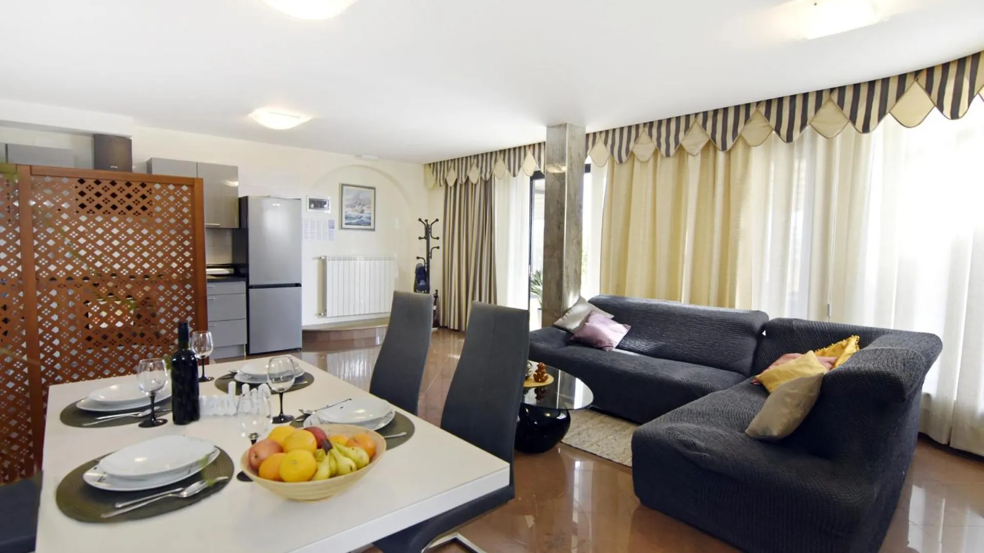 Apartments For Families With Children Savudrija, Umag - 22559 0*, Savudrija